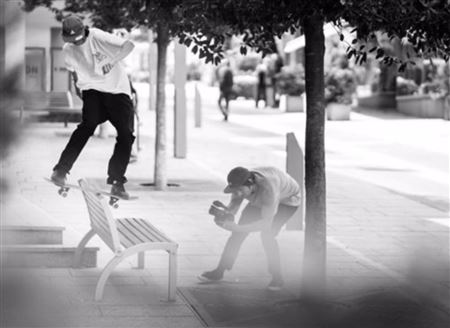 Deaf Chips Skateboard Südtirol