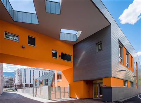 Lignoalp damiani Bozen Holzbau asilo Kindergarten legno Alto Adige