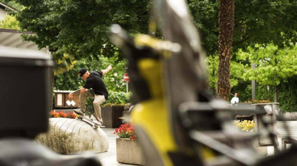 Deaf Chips Skateboards Shooting Street